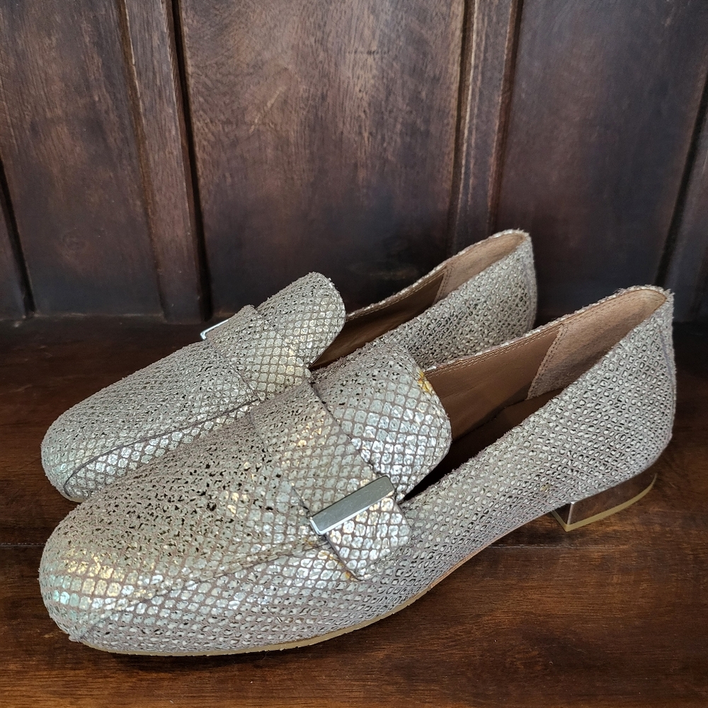 Donald Pilner Loafer